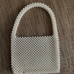 Pearl purse